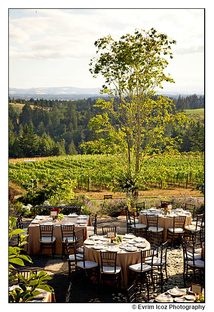 Oregon Vineyard wedding at the Garden Vineyards