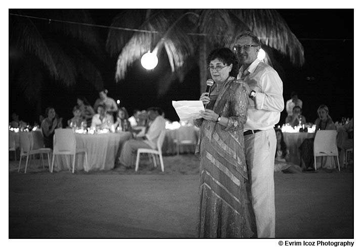 Zihuatanejo Wedding Photography at the tides