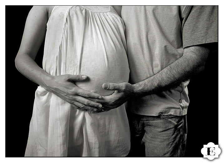 Portland Oregon Maternity and Pregnancy Photography  and Pictures