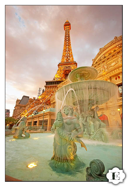 Las Vegas Eiffel Tower Wedding