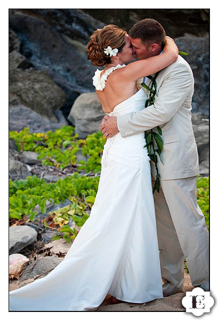 maui hawaii wedding lahaina beach wedding