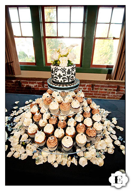 McMenamins Edgefield Attic Wedding