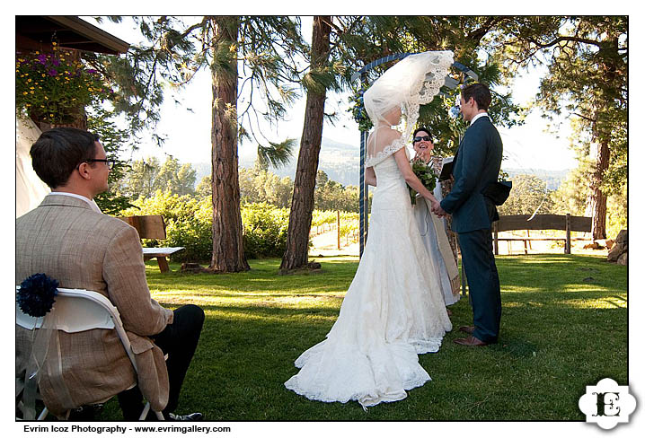 Hood River Gorge Wedding