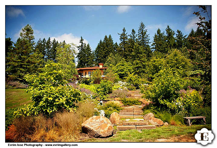 Garden Vineyards Summer Oregon Wedding