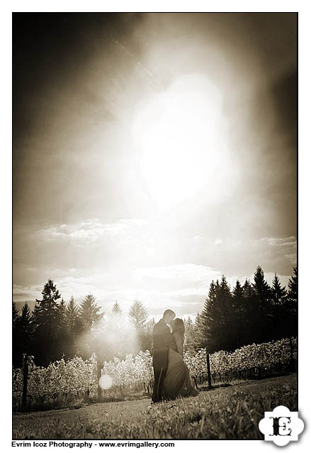 Garden Vineyards Summer Oregon Wedding