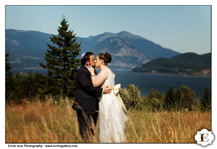 Columbia Gorge Skamania Lodge Wedding