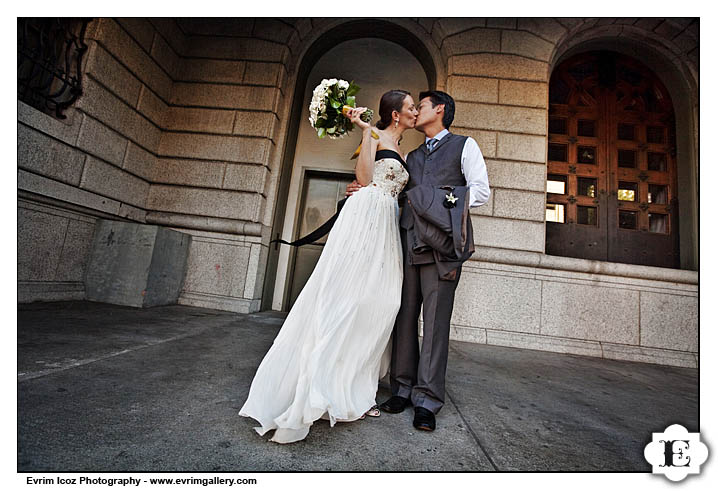 Desoto Rooftop Terrace Wedding in Portland, Oregon