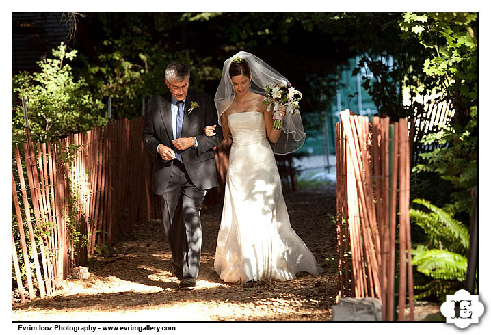 McMenamins Edgefield The Attic Little Red Shed Amphitheater Wedding Reception and Ceremony