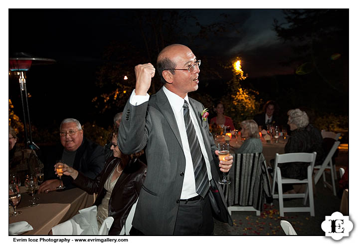 Fall Portland Oregon Vineyard Wedding