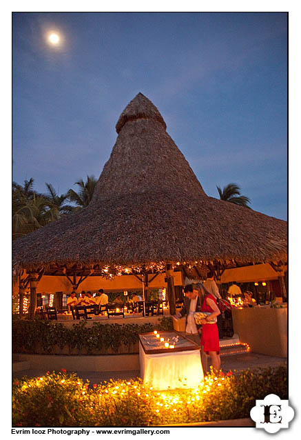 The Viceroy Zihuatanejo Wedding