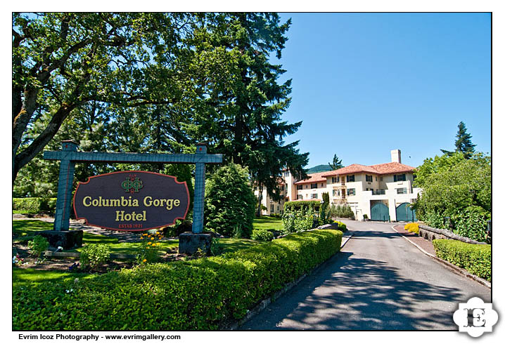 Columbia Gorge Hotel Wedding