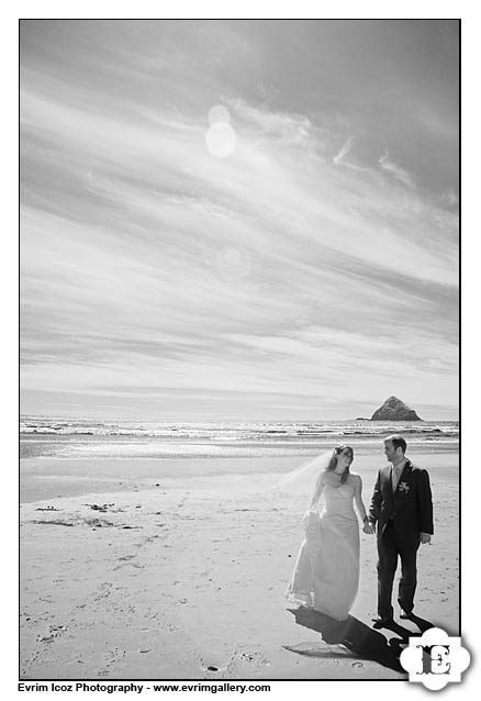 Oregon Oceanside Wedding