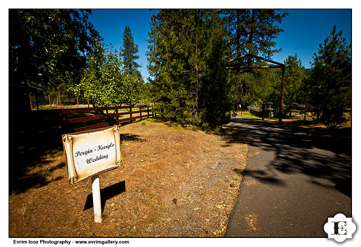 Rogue River Wedding