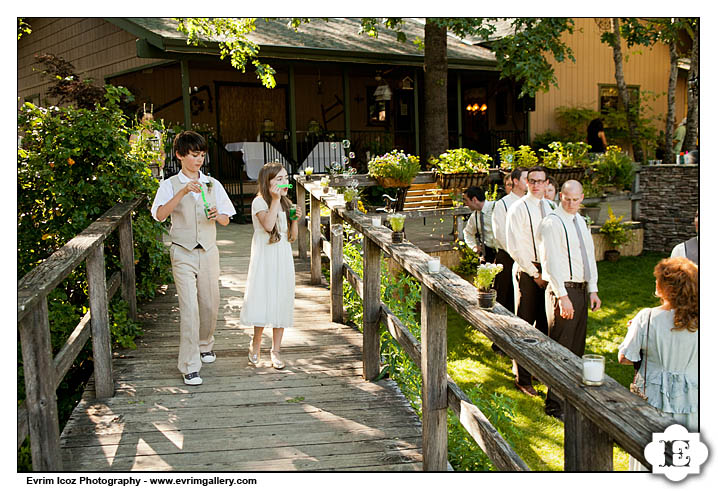 Rogue River Wedding