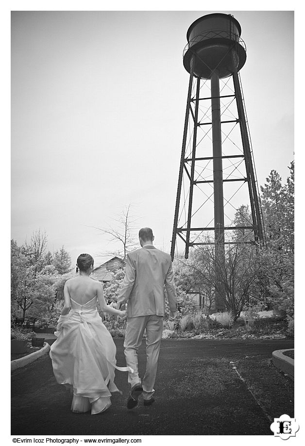 McMenamins Edgefield Winter Wedding