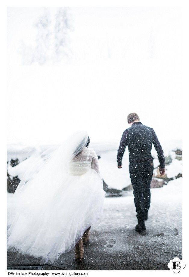 Winter Wedding at Timberline Lodge