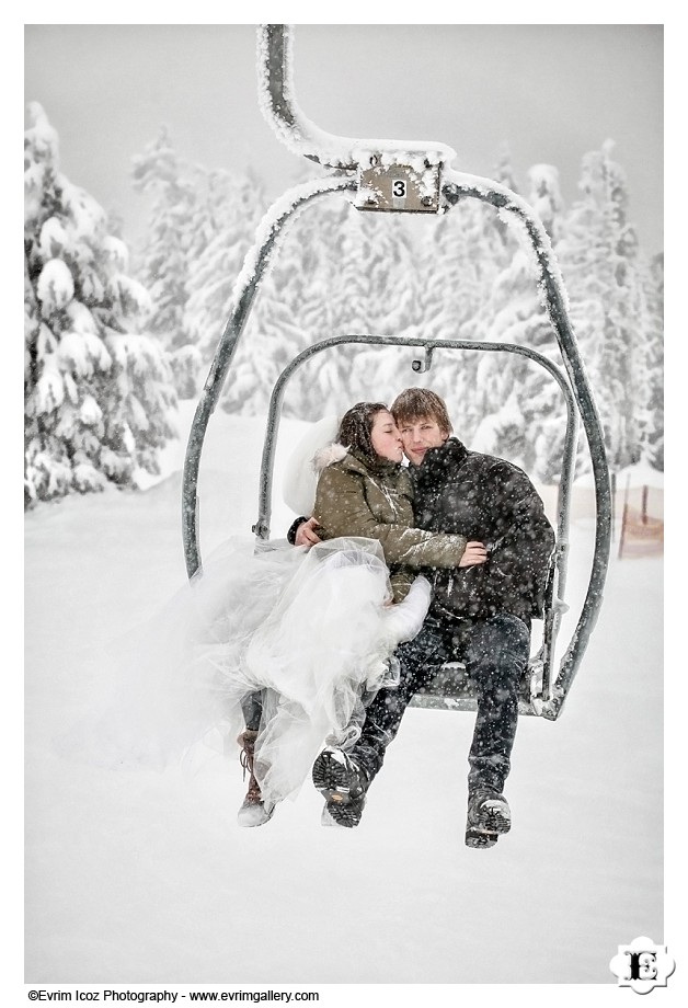 Winter Wedding at Timberline Lodge