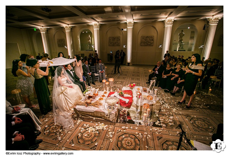 Aghd at Persian Weddings