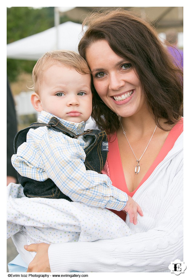 Barn Wedding at Washington White Salmon