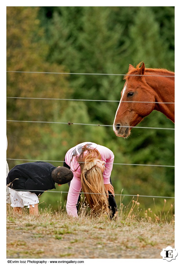 Barn Wedding at Washington White Salmon