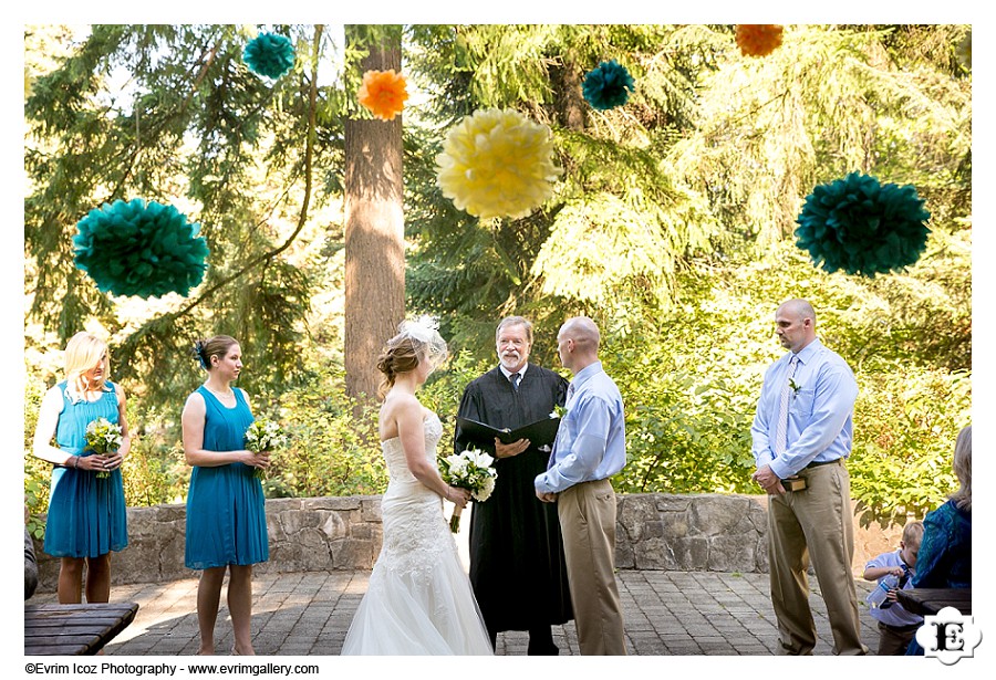 Wedding at Stevens pavilion at Hoyt Arboretum, Portland, Oregon