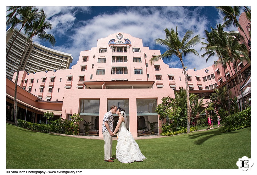 Kualoa Ranch Paliku-Gardens wedding