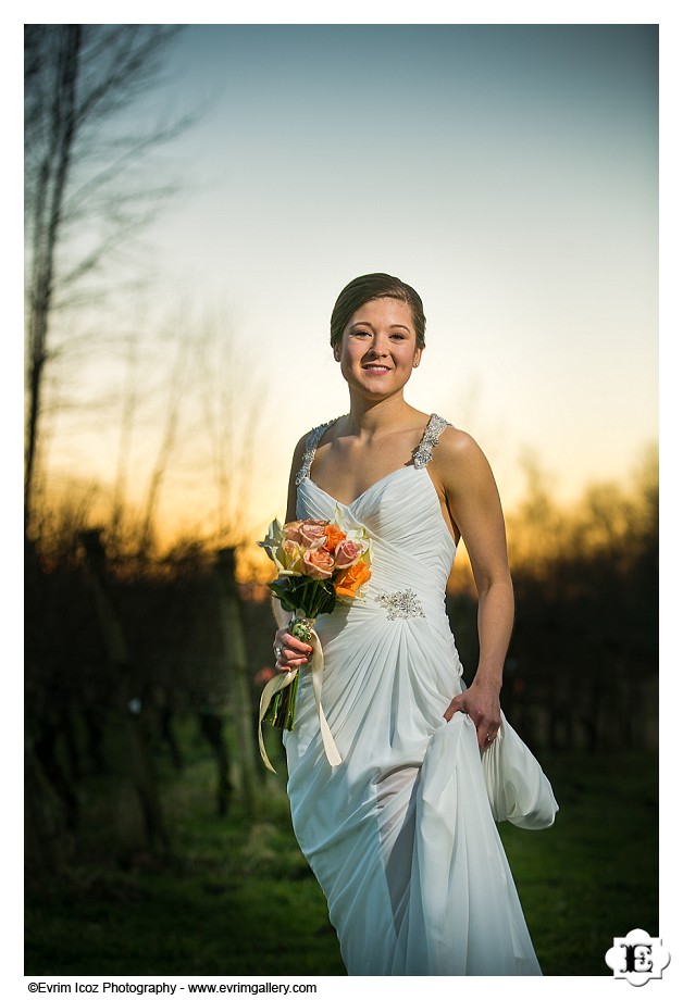 Portland Edgefield Attic Wedding