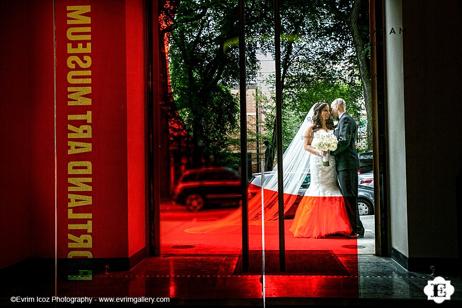 Portland Jewish Wedding at Portland Art Museum