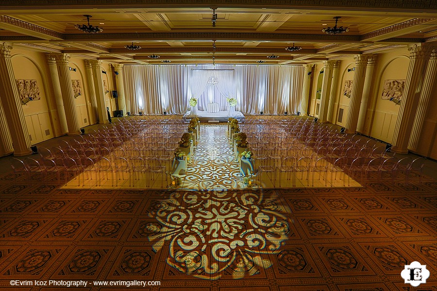 Portland Jewish Wedding at Portland Art Museum