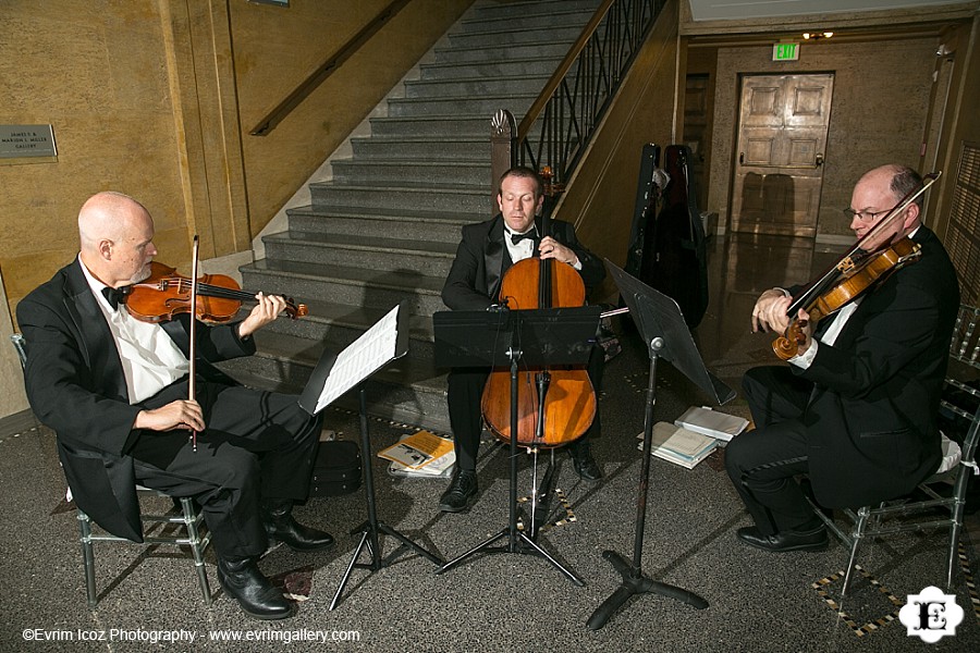 Portland Jewish Wedding at Portland Art Museum