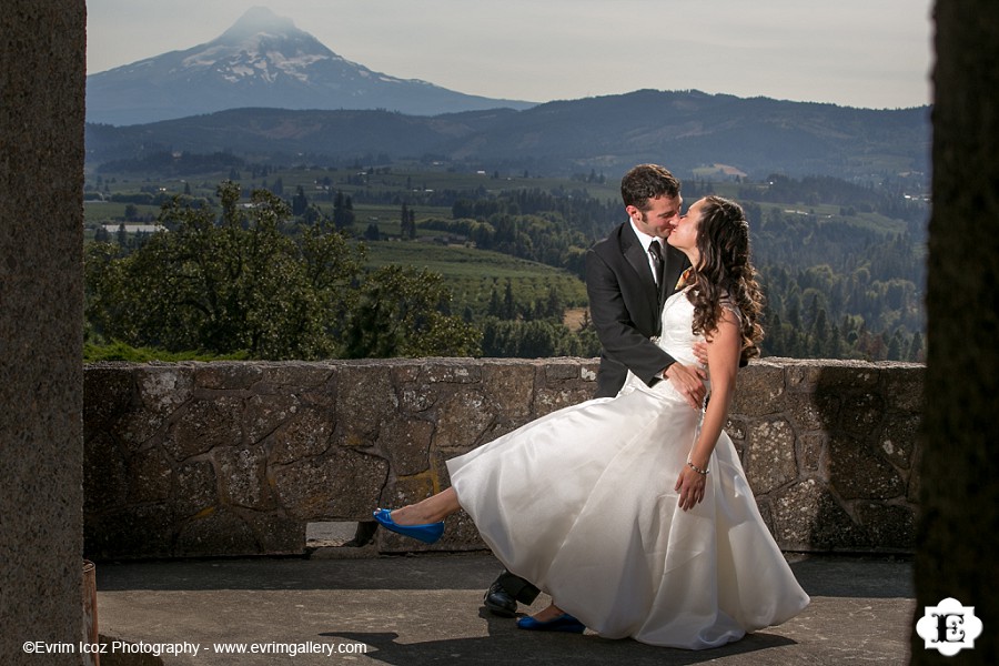 Springhouse Cellar Winery Hood River Wedding