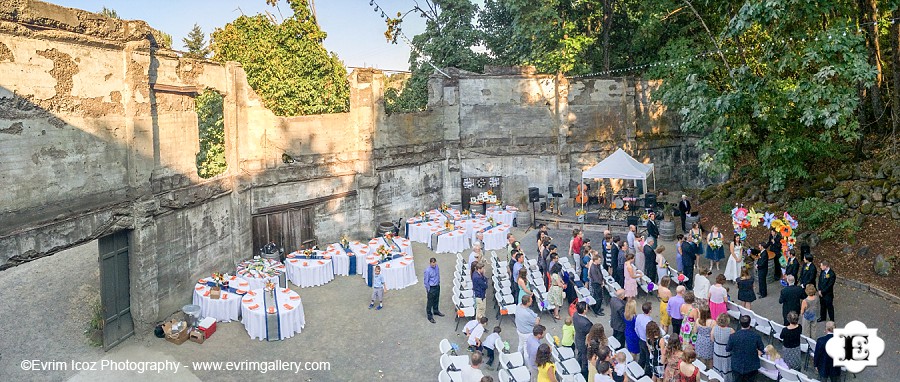 Springhouse Cellar Winery Hood River Wedding