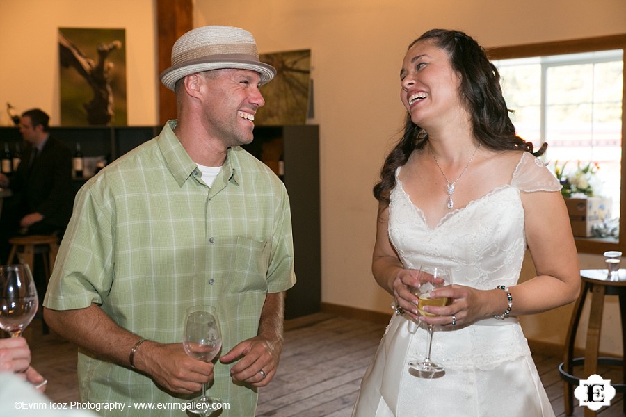 Springhouse Cellar Winery Hood River Wedding