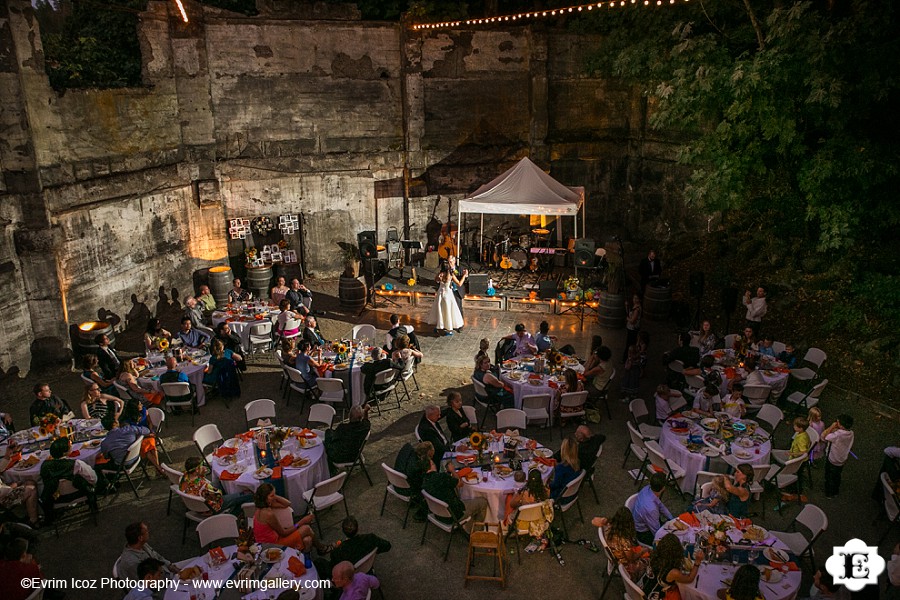 Springhouse Cellar Winery Hood River Wedding