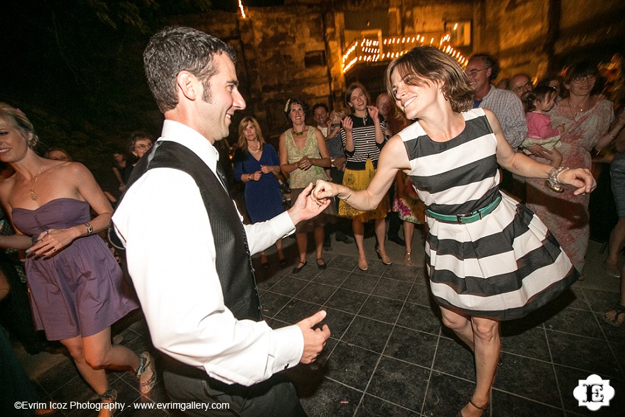 Springhouse Cellar Winery Hood River Wedding