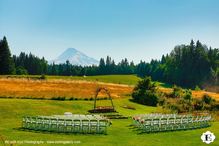 Mt. Hood Bed and Breakfast Rustic Wedding