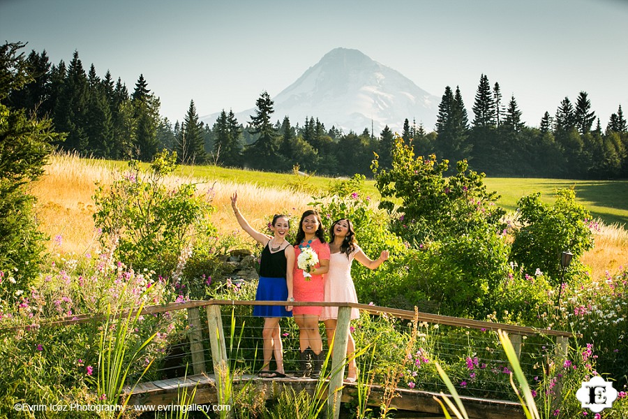 Mt. Hood Bed and Breakfast Rustic Wedding