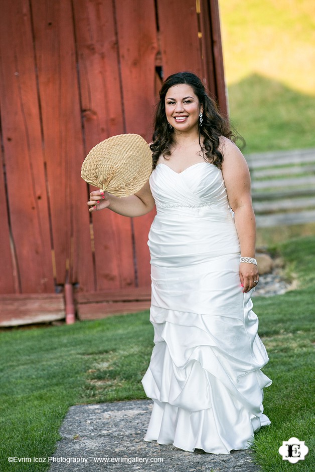 Mt. Hood Bed and Breakfast Rustic Wedding