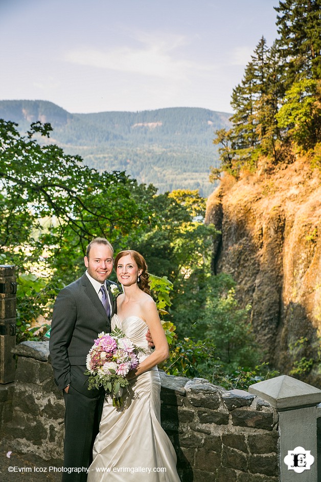 Multnomah Falls Lodge Wedding