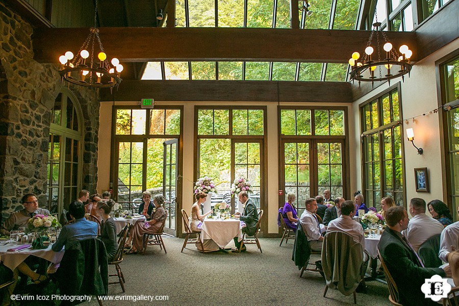 Multnomah Falls Lodge Wedding