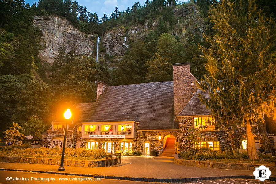 Multnomah Falls Lodge Wedding