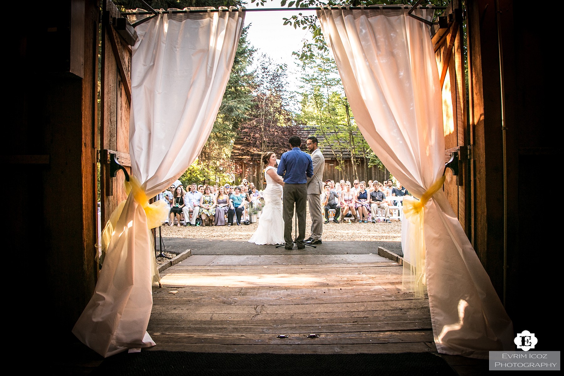 Cornelius Pass Roadhouse Wedding