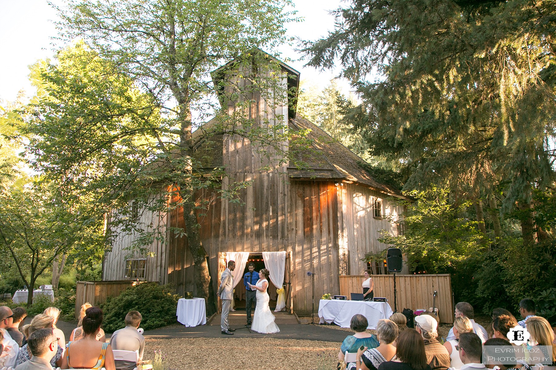 Cornelius Pass Roadhouse Wedding