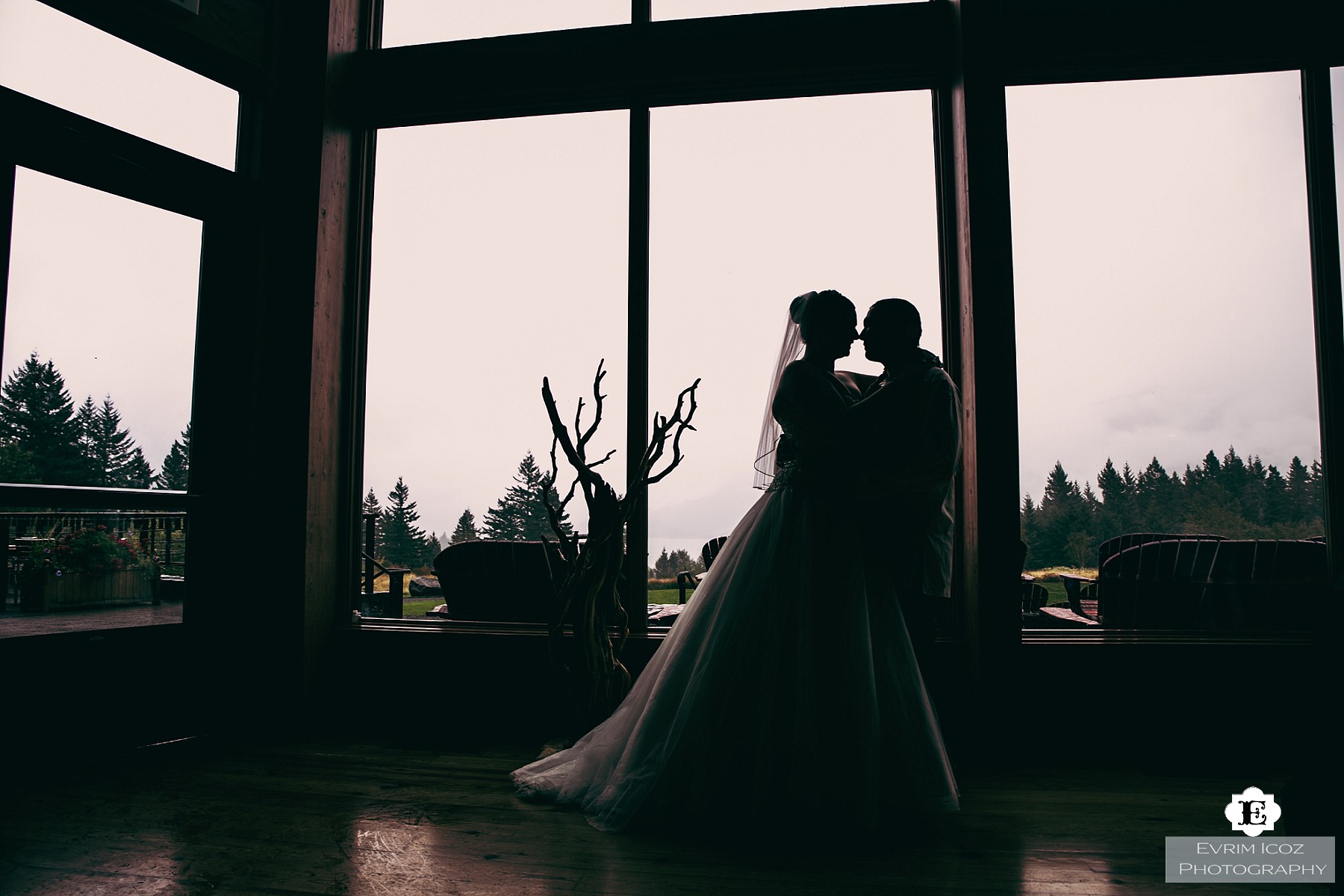 Skamania Lodge Native American Wedding