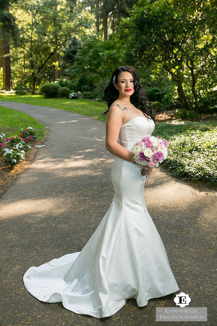 Wedding at The Grotto, Portland