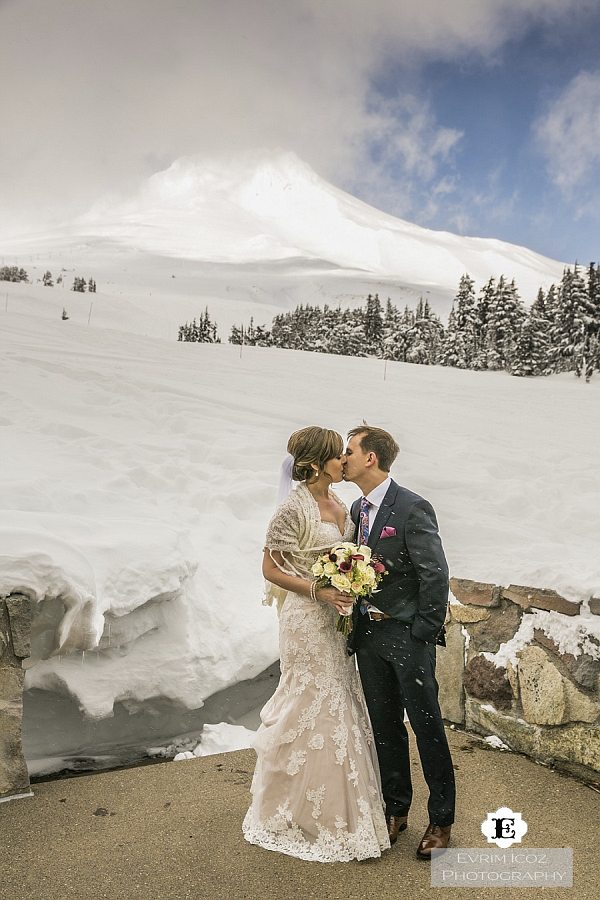 Timberline Lodge Wedding