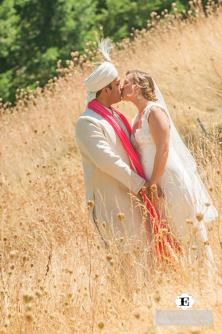 Indian Wedding at Skamania Lodge