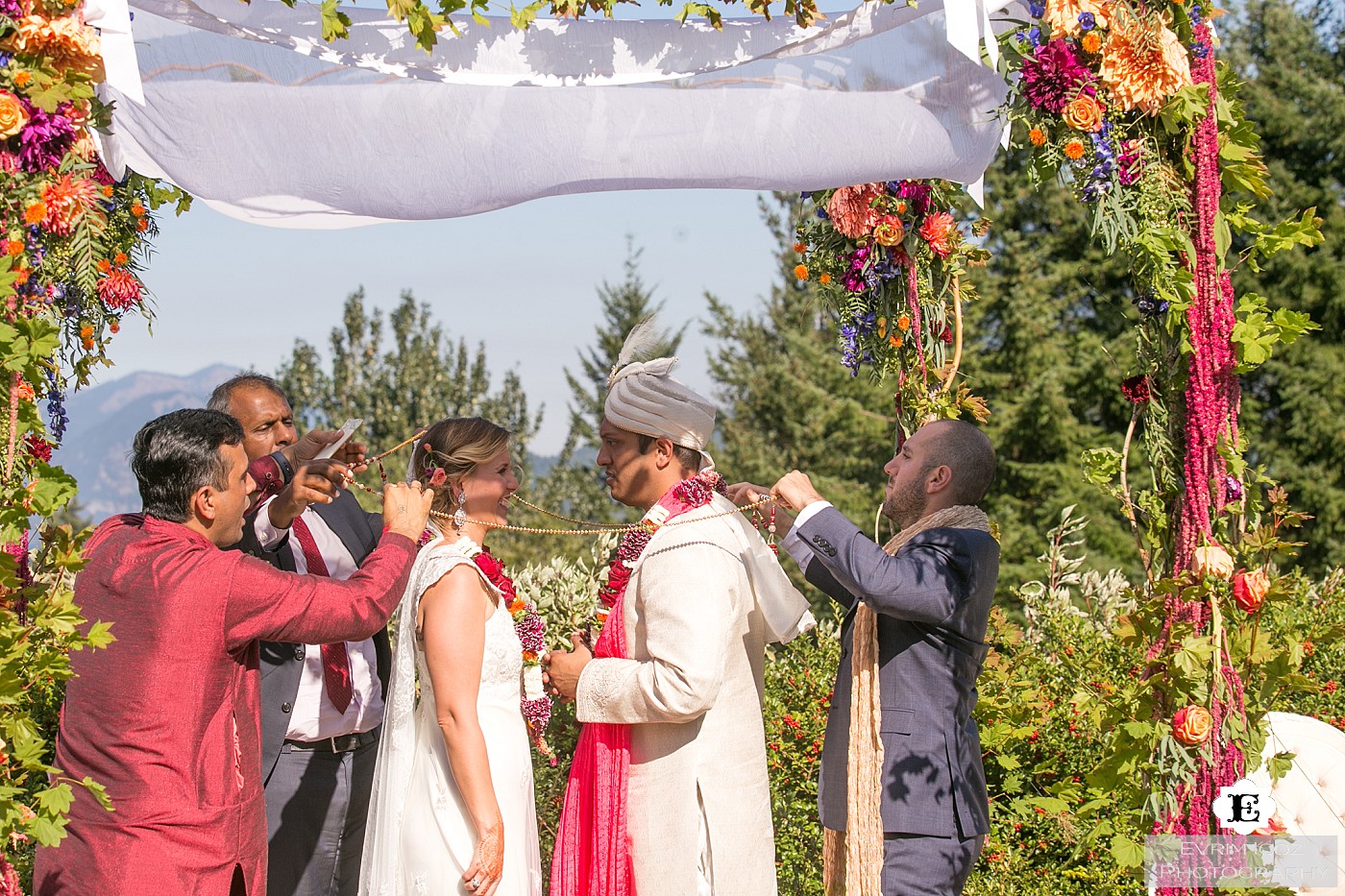 Indian Wedding at Skamania Lodge