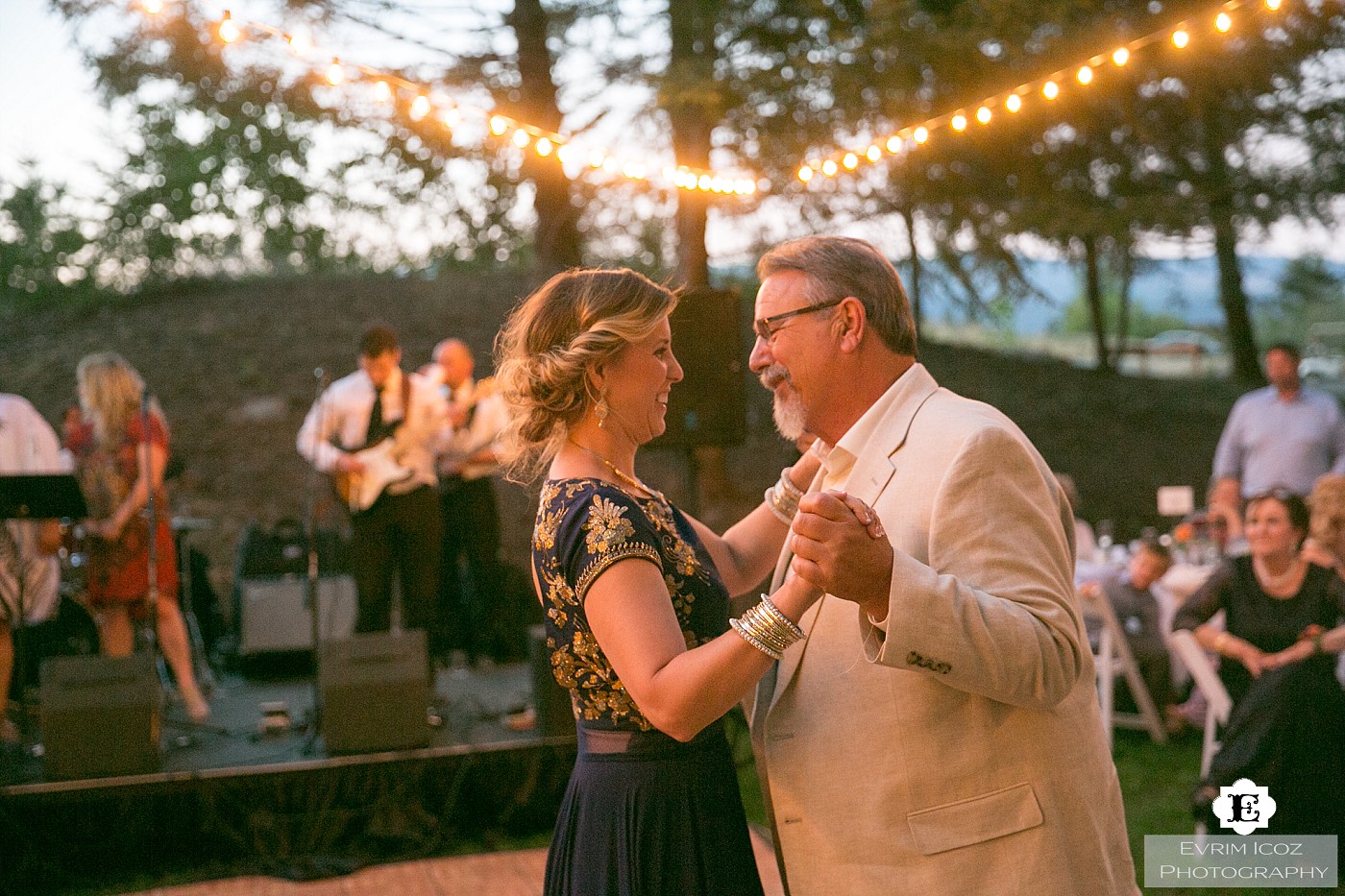 Indian Wedding at Skamania Lodge